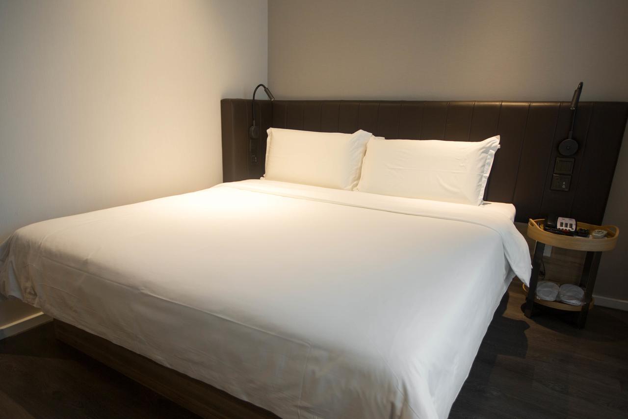 Hanting Premium Hotel Shanghai Plaza 66 المظهر الخارجي الصورة