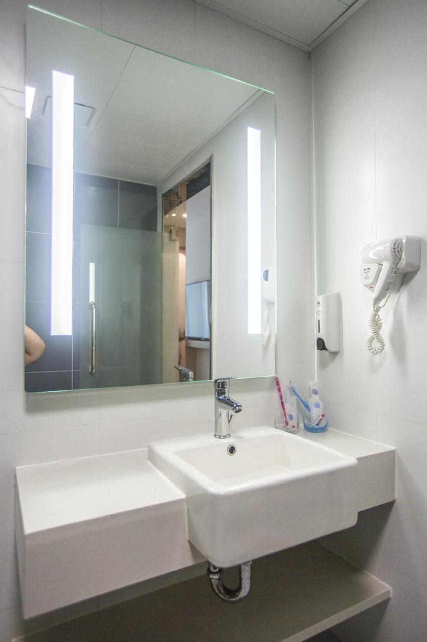 Hanting Premium Hotel Shanghai Plaza 66 المظهر الخارجي الصورة